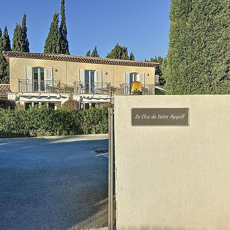 Le Clos De Сен-Агулф Екстериор снимка